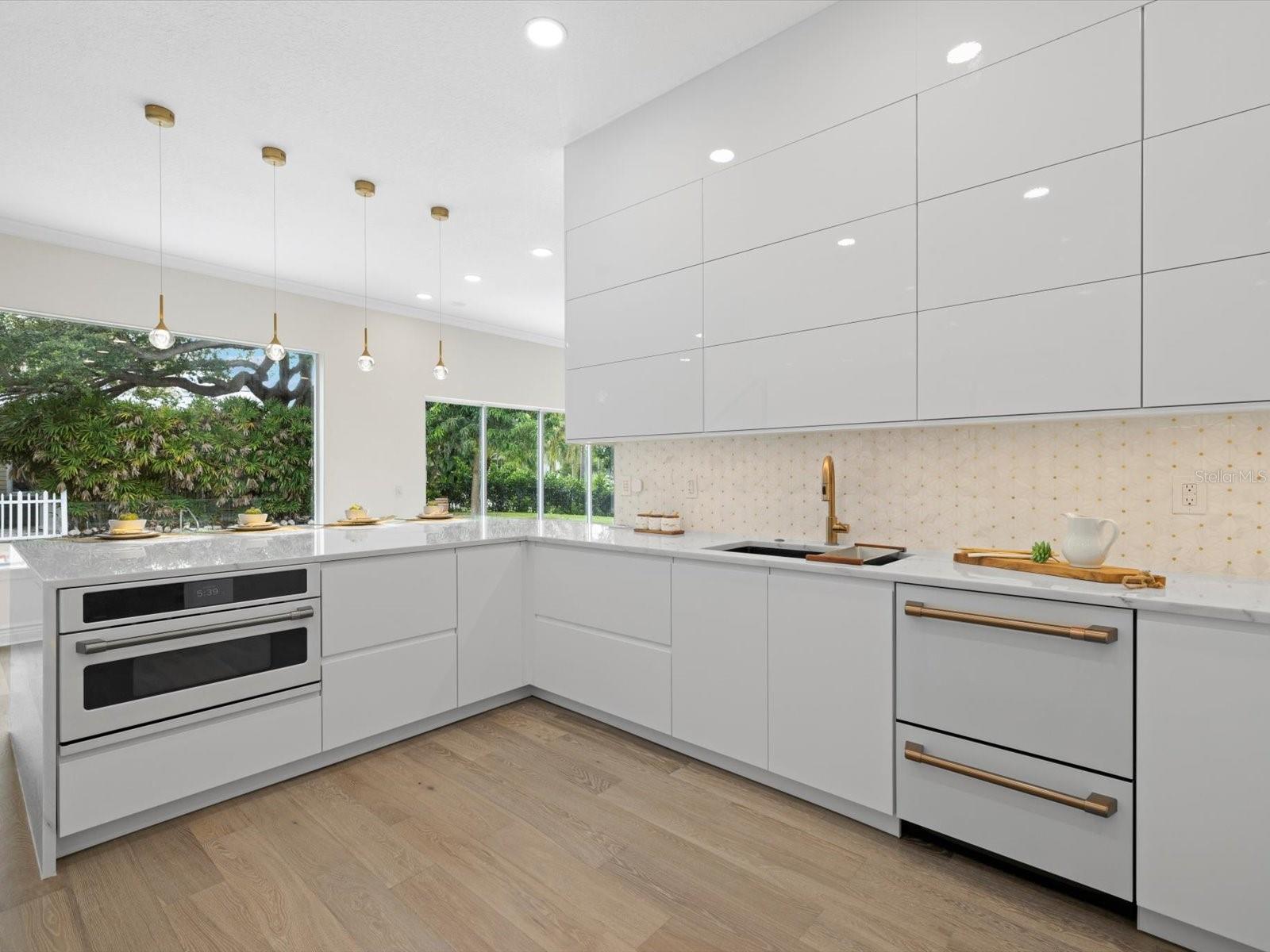 CORAL COVE - Residential