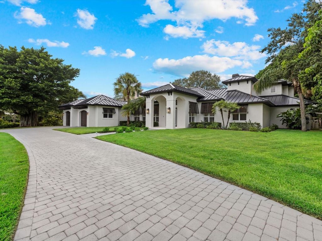 Photo of 1707 Caribbean Drive, Sarasota, FL 34231 (MLS # A4664166)