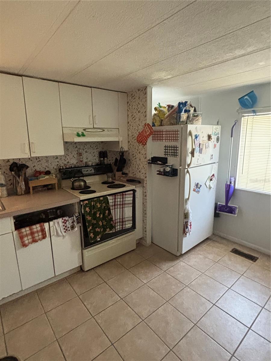 WEEKI WACHEE ACRES ADD - Residential