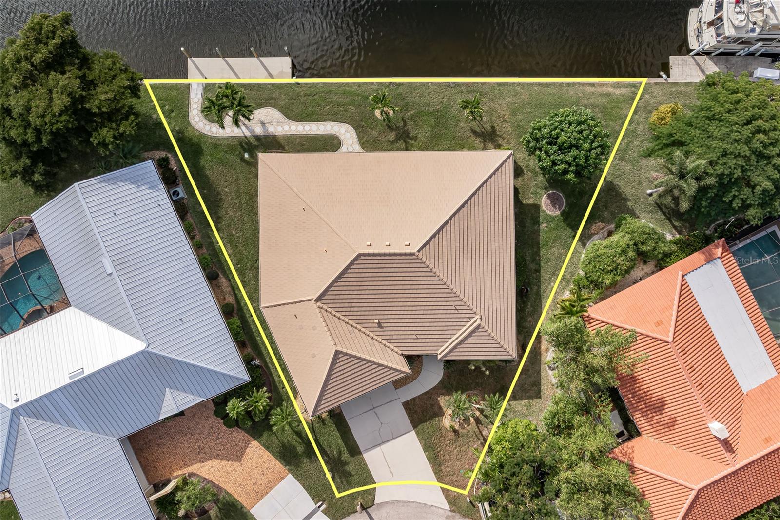PUNTA GORDA ISLES SEC 06 - Residential