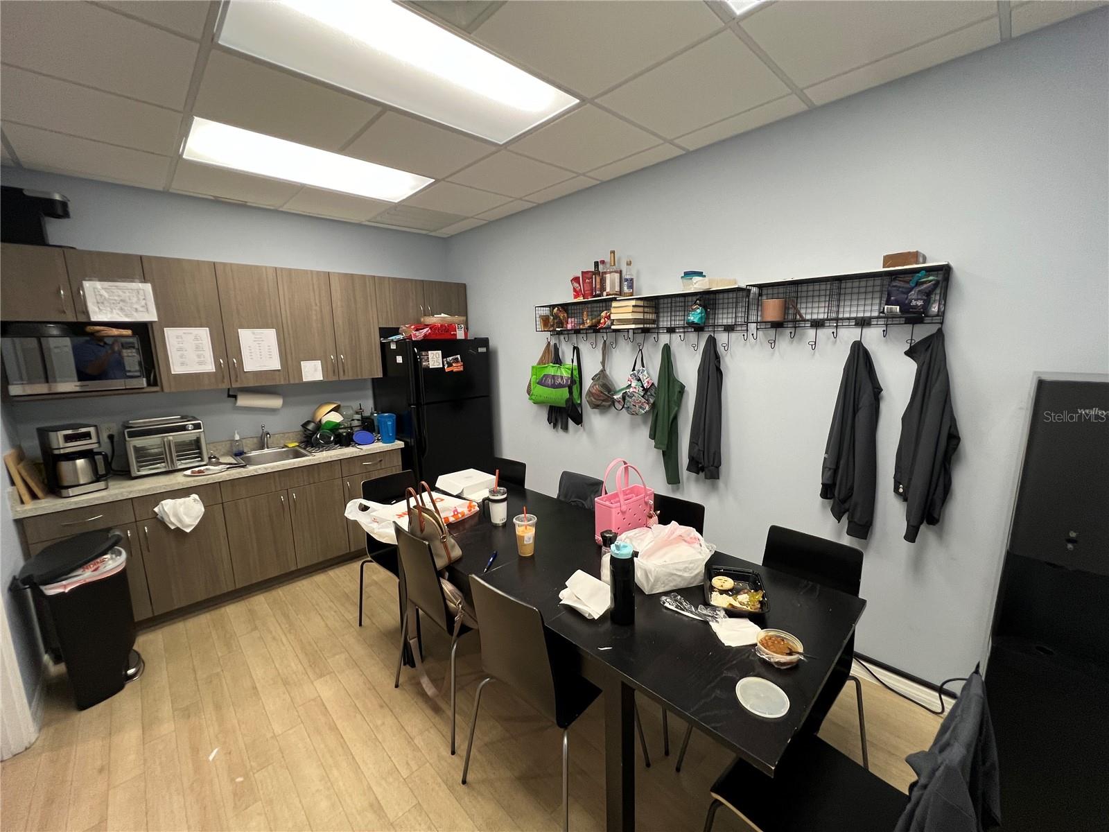 BIG BEND PROFESSIONAL CENTER - Commercial Lease