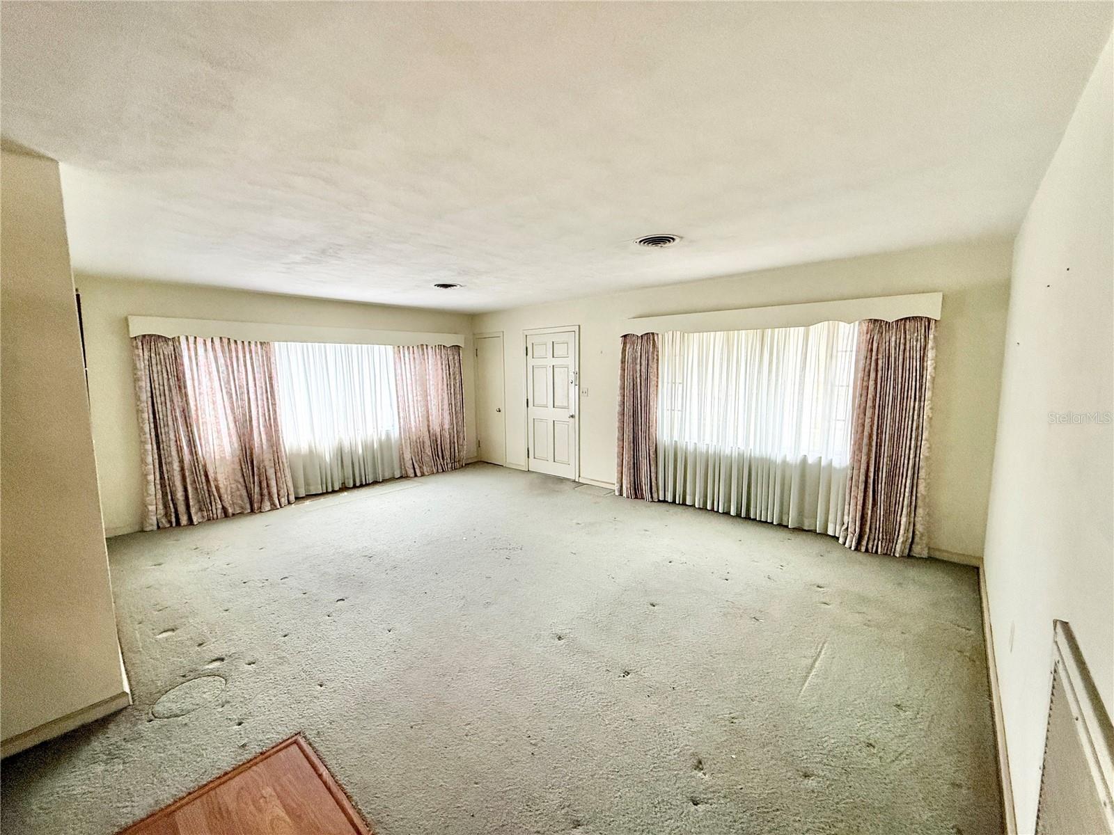 2237 WASHINGTON ROAD