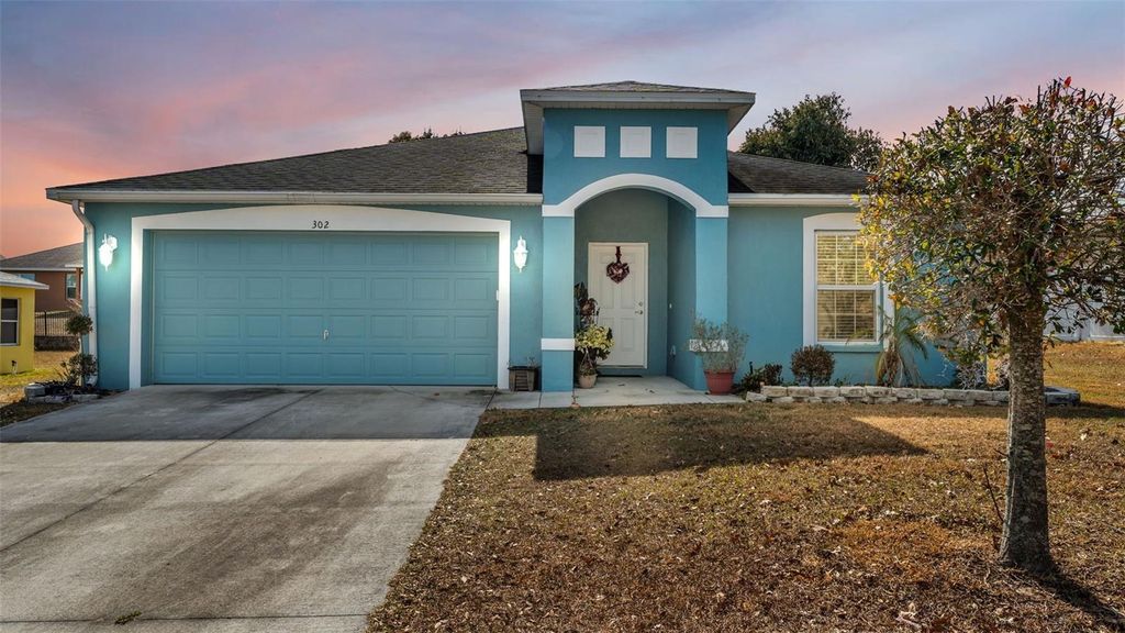 Photo of 302 Brookshire Drive, Lake Wales, FL 33898 (MLS # P4937728)