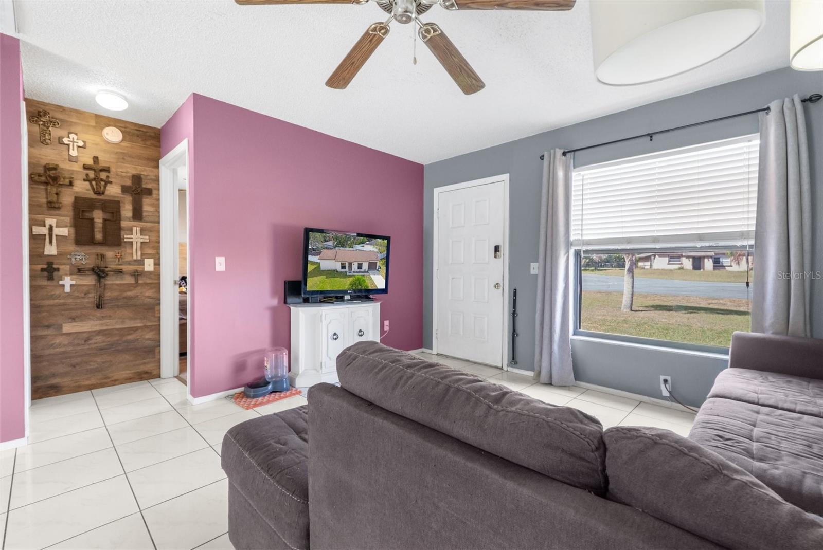 SPRING HILL - Residential