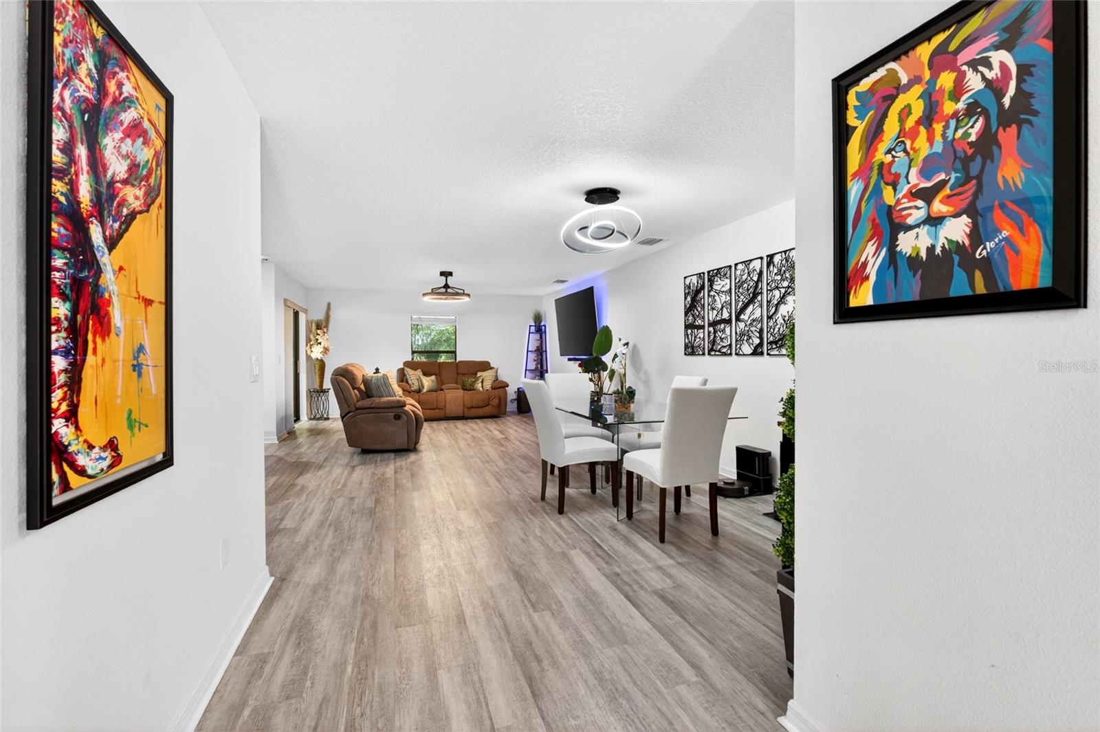 SHERMAN HILLS PH V - Residential