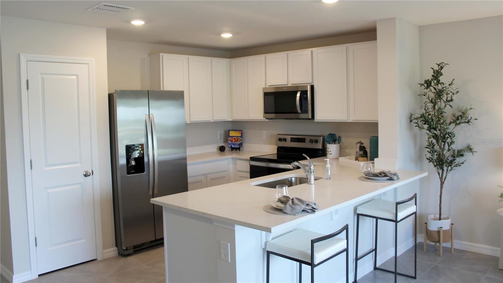 8412 GOWER TRAIL