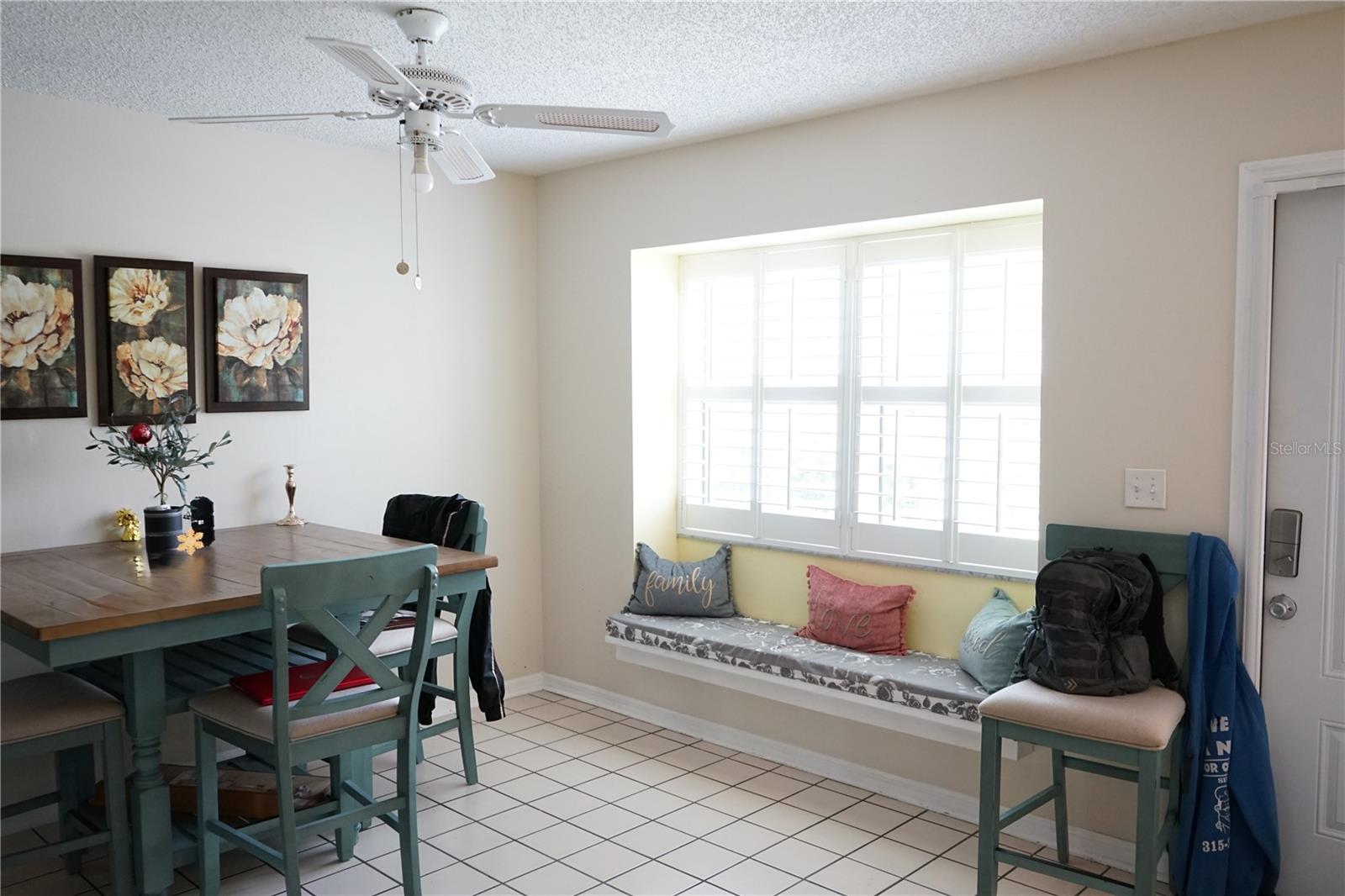 413 LAKE POINT COURT 4B
