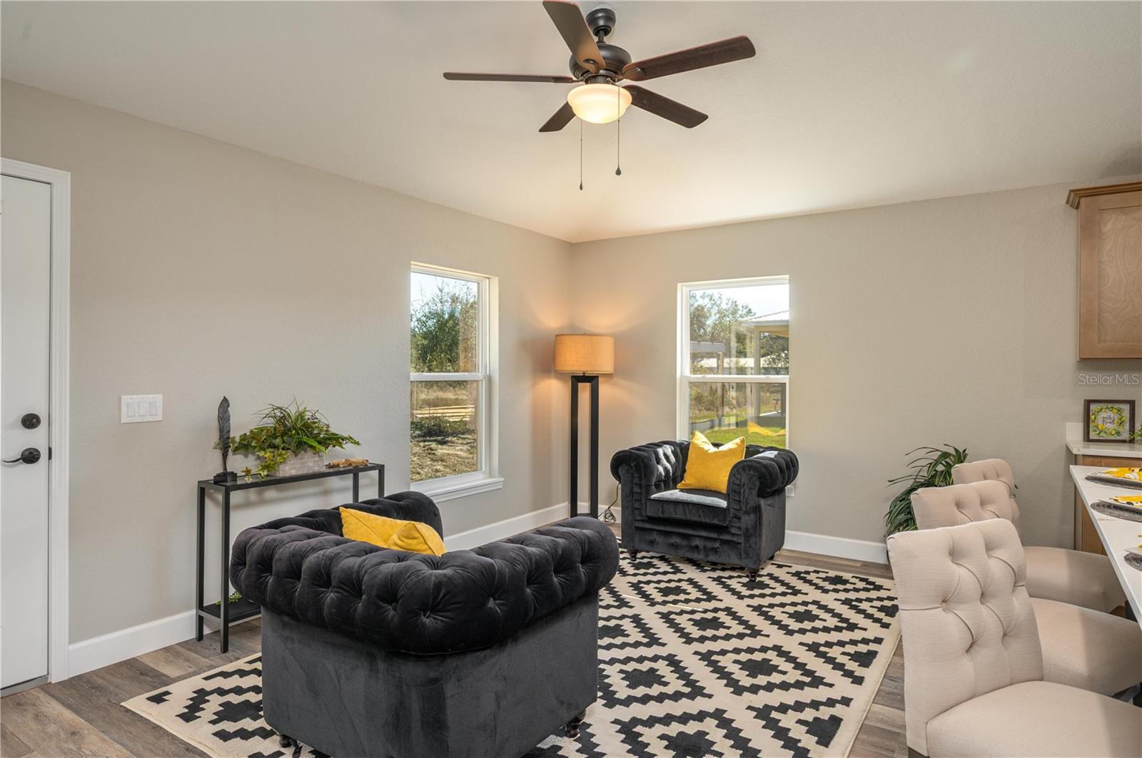 AVON PARK LAKES - Residential