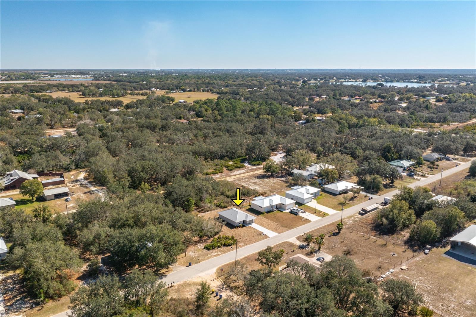 AVON PARK LAKES - Residential