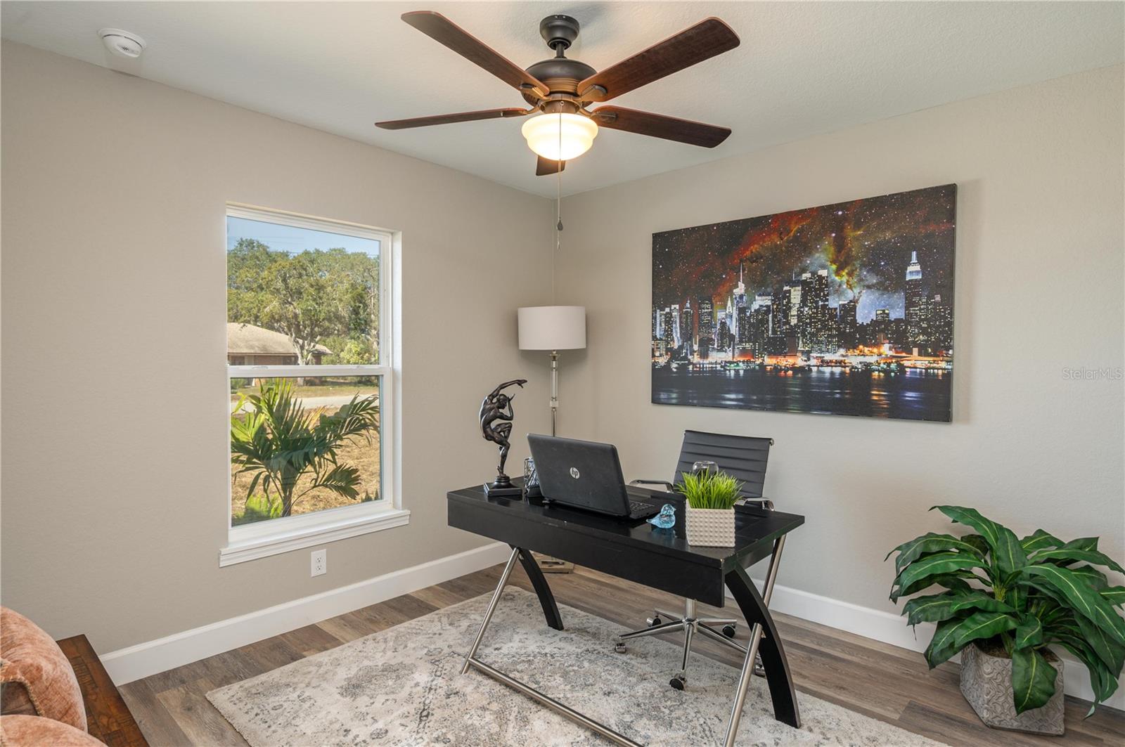 AVON PARK LAKES - Residential