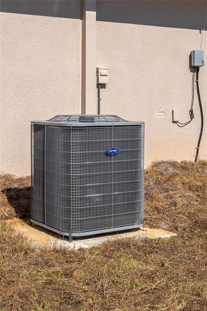 AVON PARK LAKES - Residential