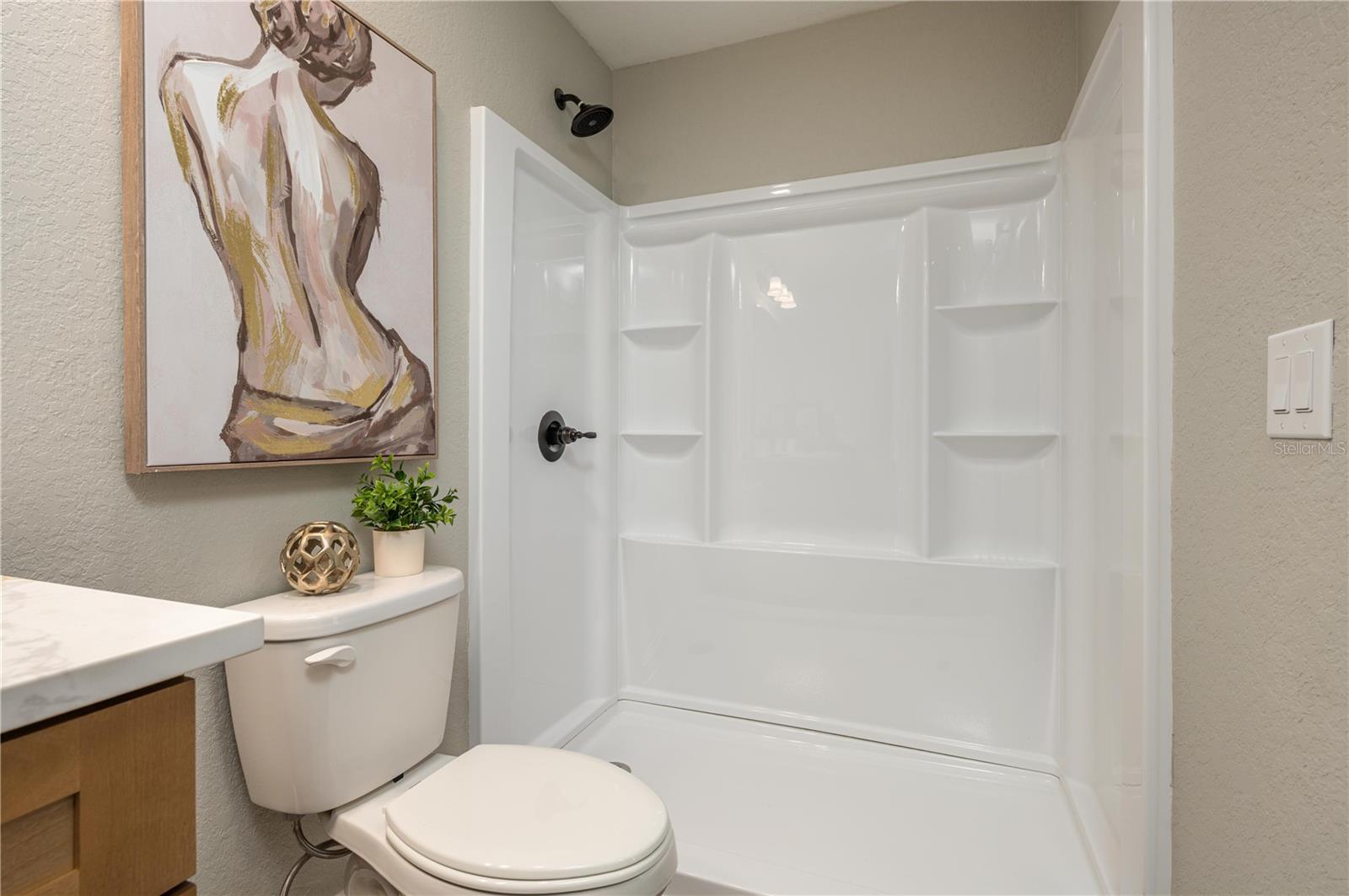 AVON PARK LAKES - Residential