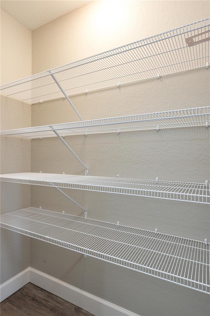 AVON PARK LAKES - Residential