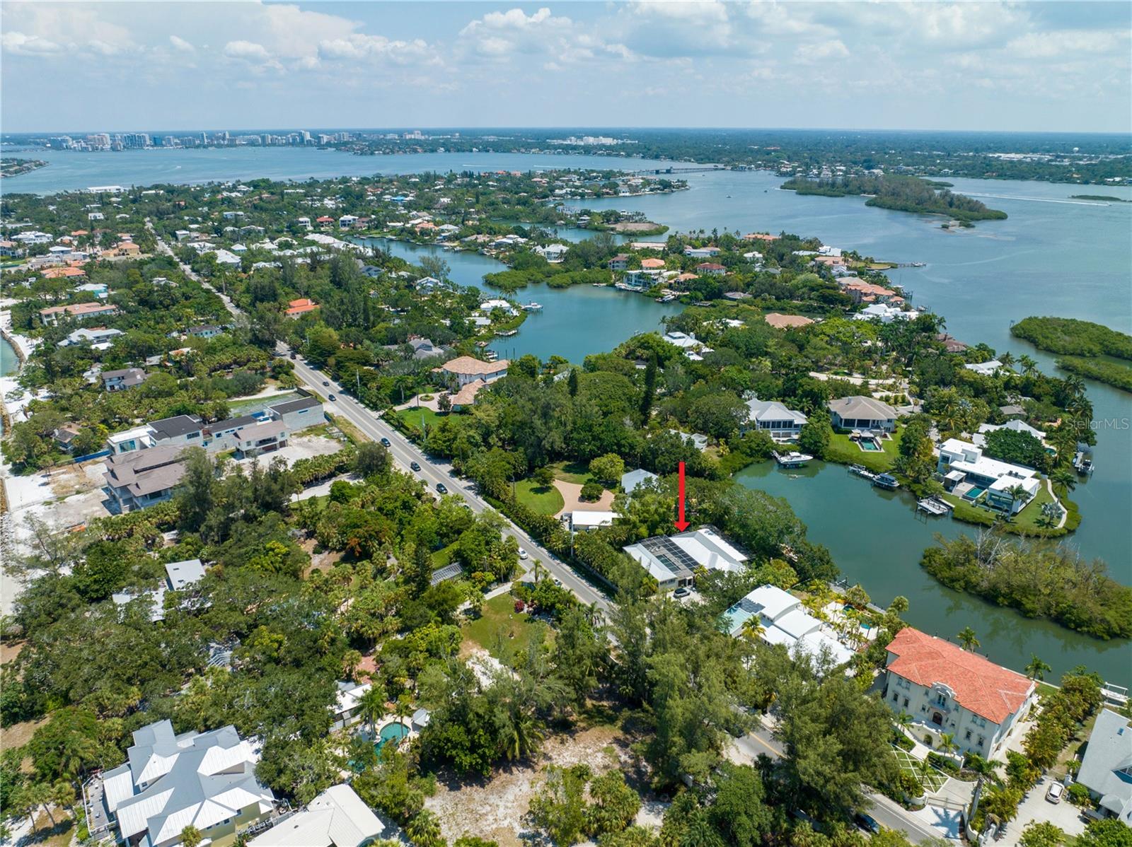 COCOANUT BAYOU - Residential