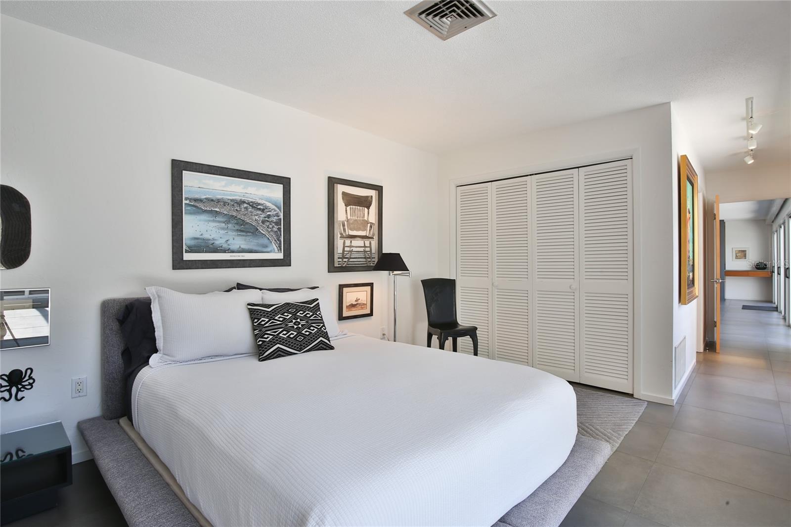 COCOANUT BAYOU - Residential