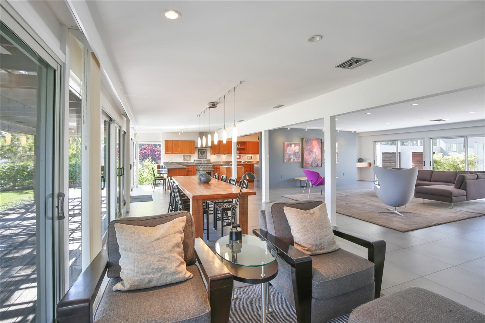 COCOANUT BAYOU - Residential