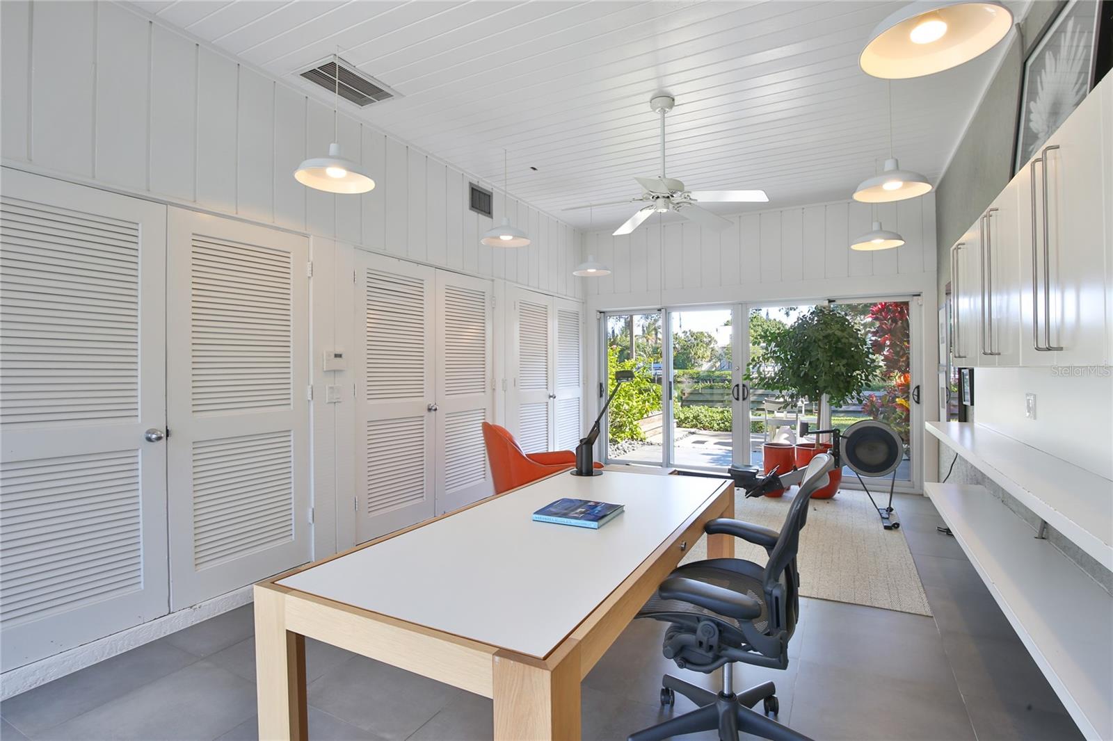 COCOANUT BAYOU - Residential