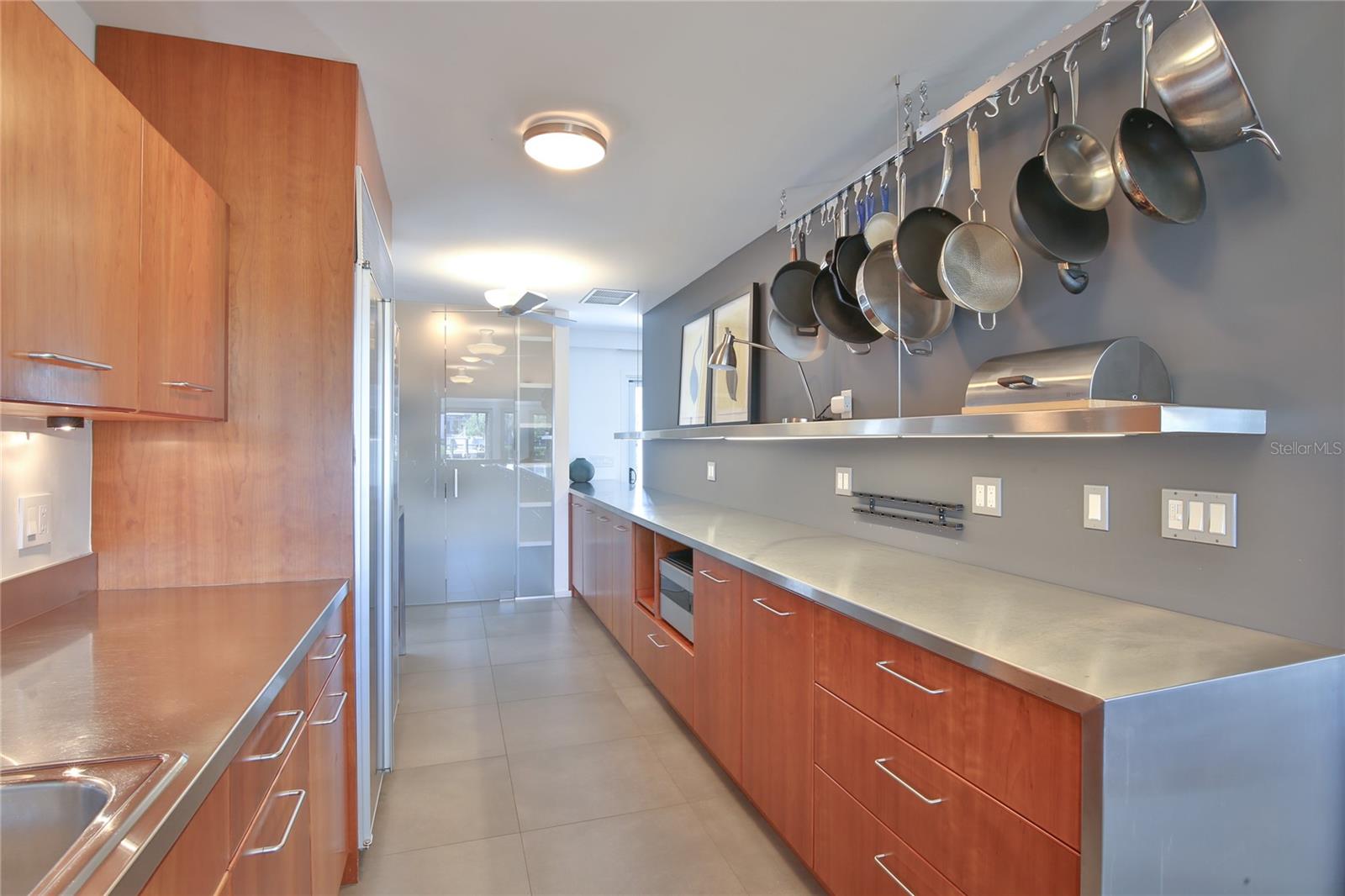 COCOANUT BAYOU - Residential