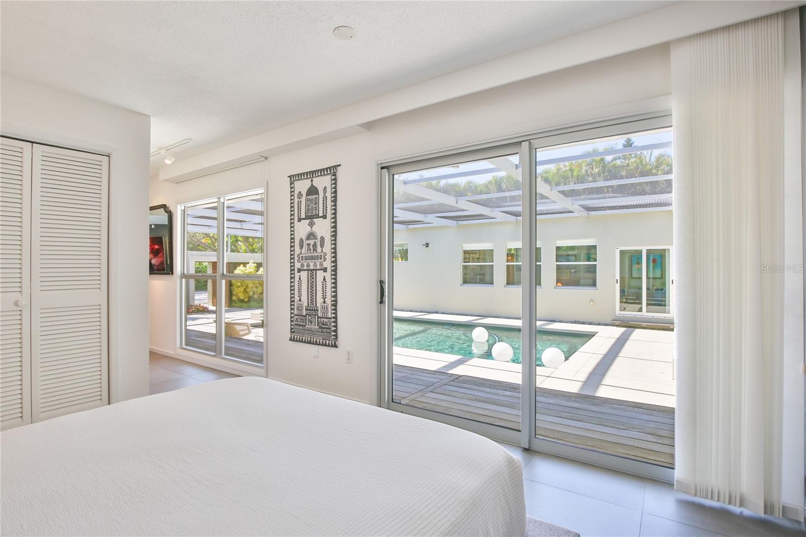 COCOANUT BAYOU - Residential