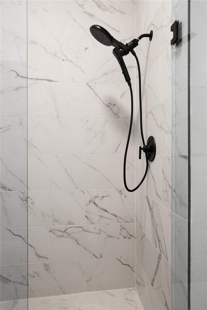 N 60 FT OF S 790 FT OF W 160 FT OF LOTS 12 & 23 BL - Residential