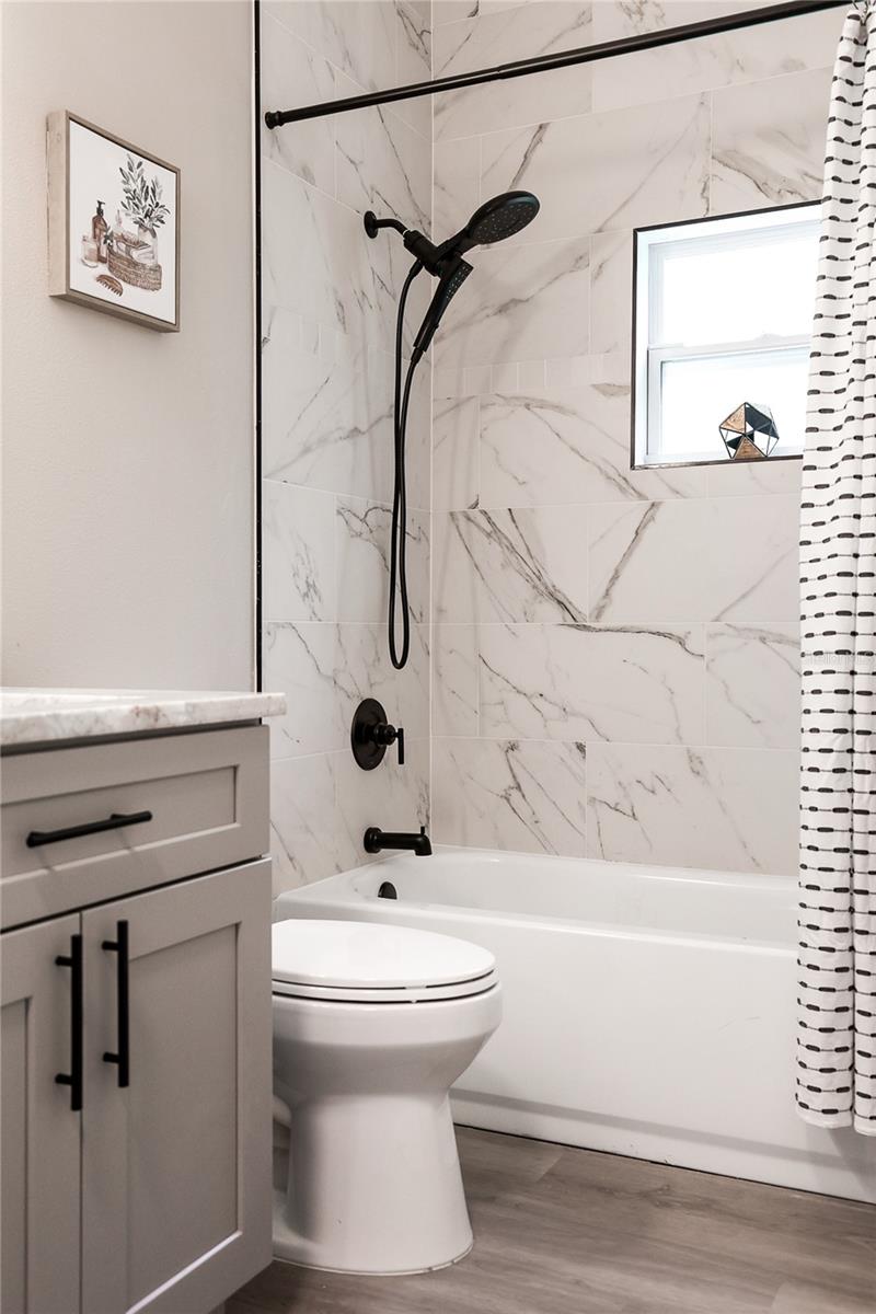 N 60 FT OF S 790 FT OF W 160 FT OF LOTS 12 & 23 BL - Residential