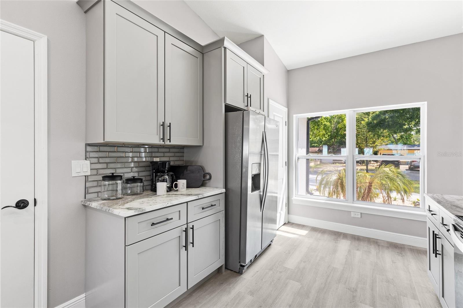 N 60 FT OF S 790 FT OF W 160 FT OF LOTS 12 & 23 BL - Residential