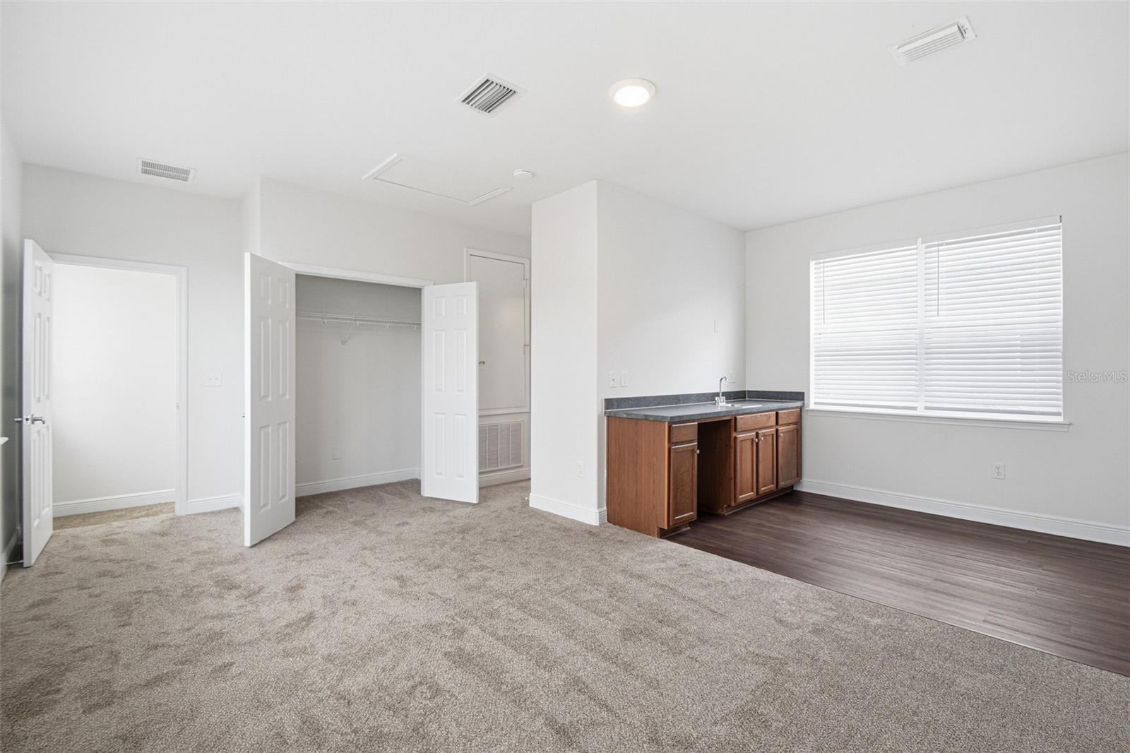 HAMPTON LAKES AT MAIN STREET - Residential