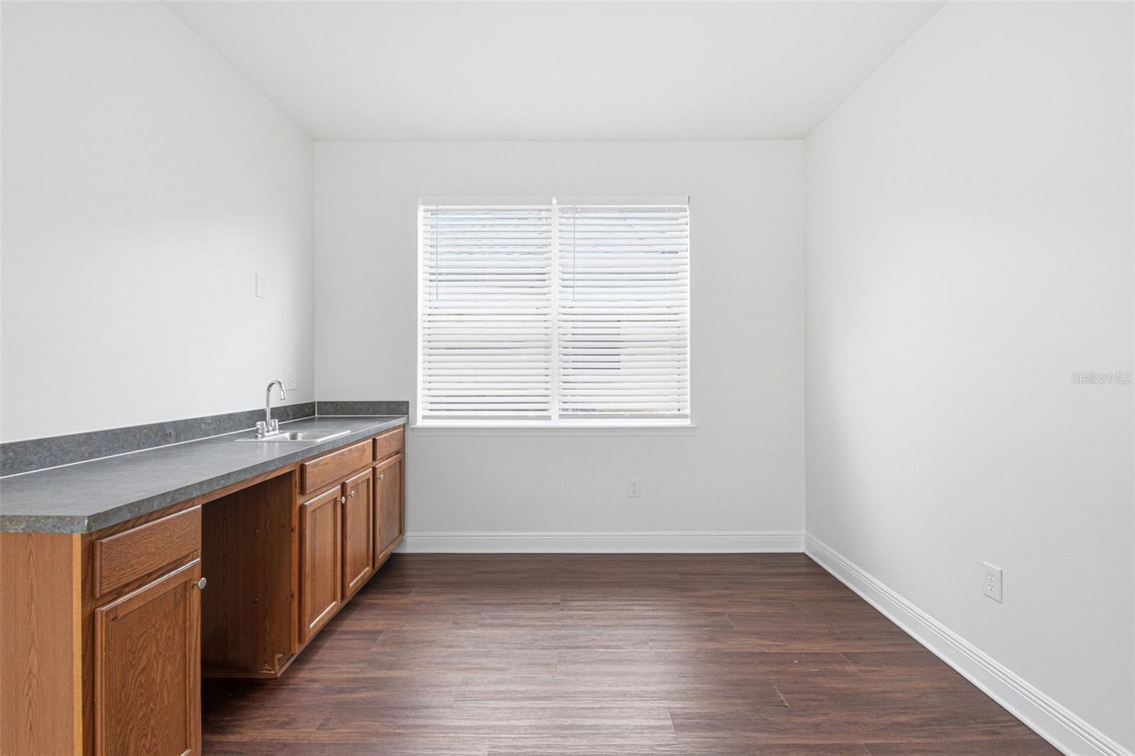 HAMPTON LAKES AT MAIN STREET - Residential