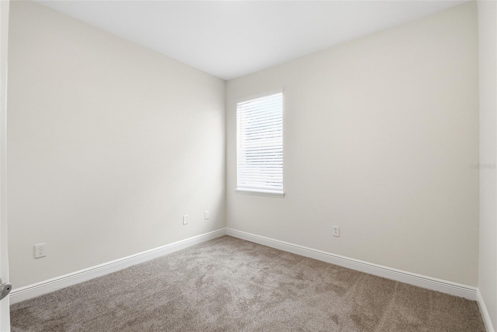 HAMPTON LAKES AT MAIN STREET - Residential