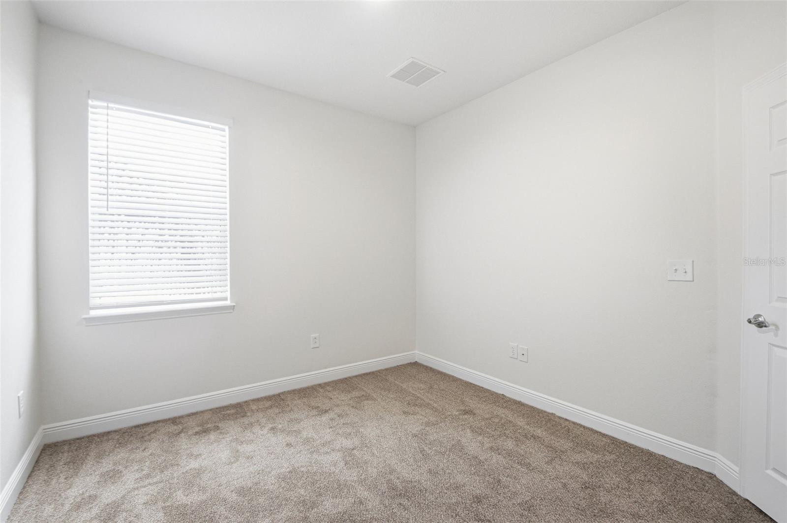 HAMPTON LAKES AT MAIN STREET - Residential