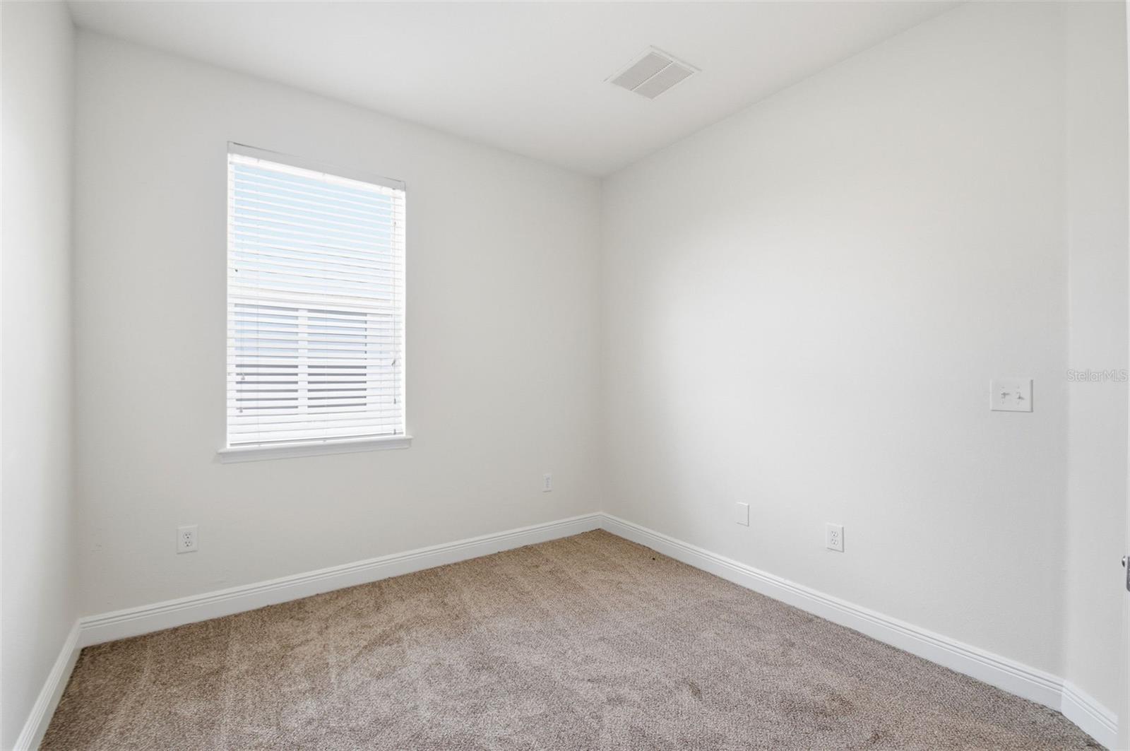 HAMPTON LAKES AT MAIN STREET - Residential