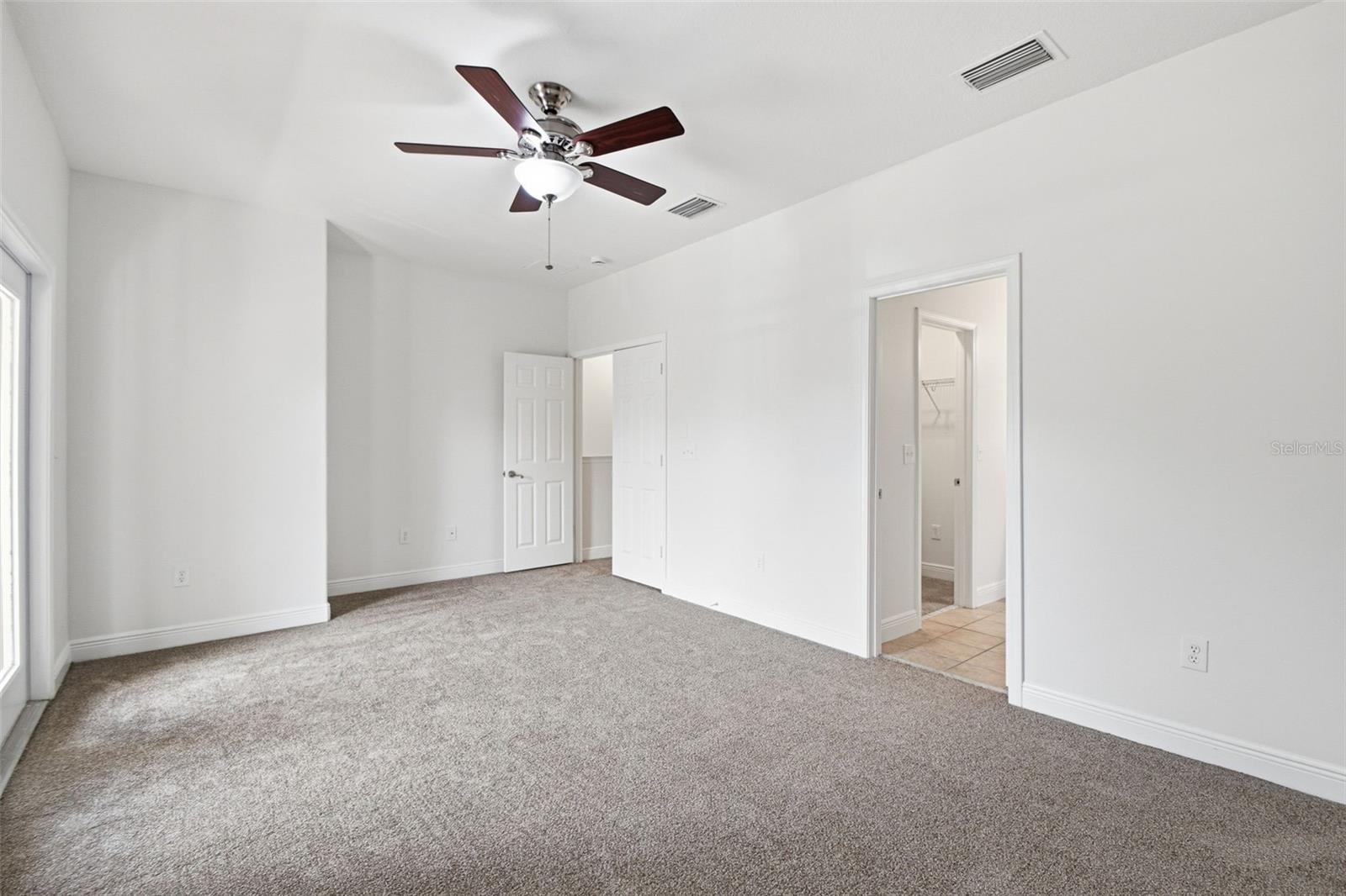 HAMPTON LAKES AT MAIN STREET - Residential