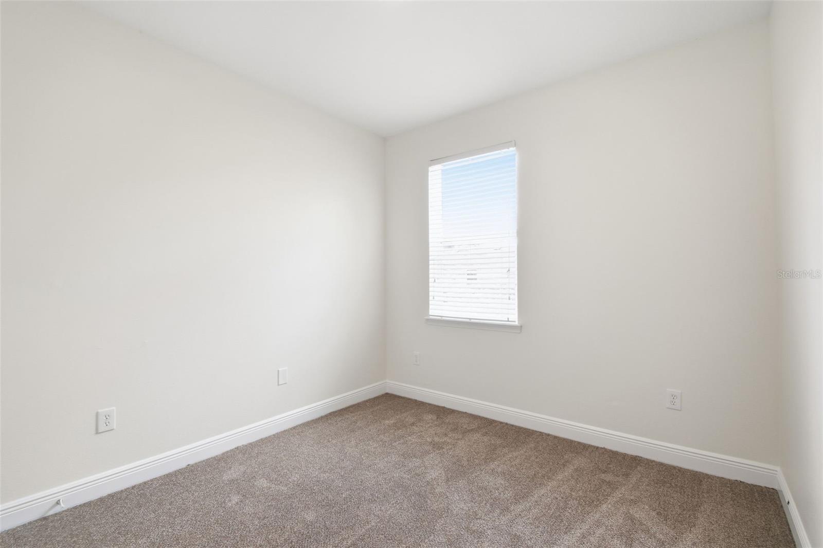 HAMPTON LAKES AT MAIN STREET - Residential