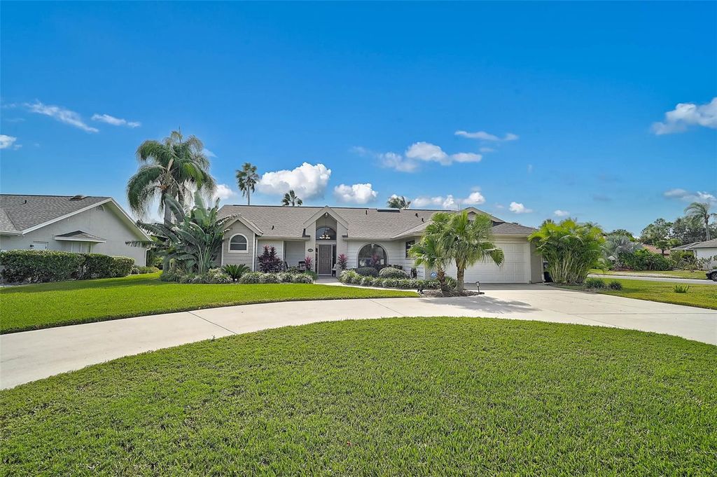 Photo of 4312 Pro Am Avenue E, Bradenton, FL 34203 (MLS # A4671440)