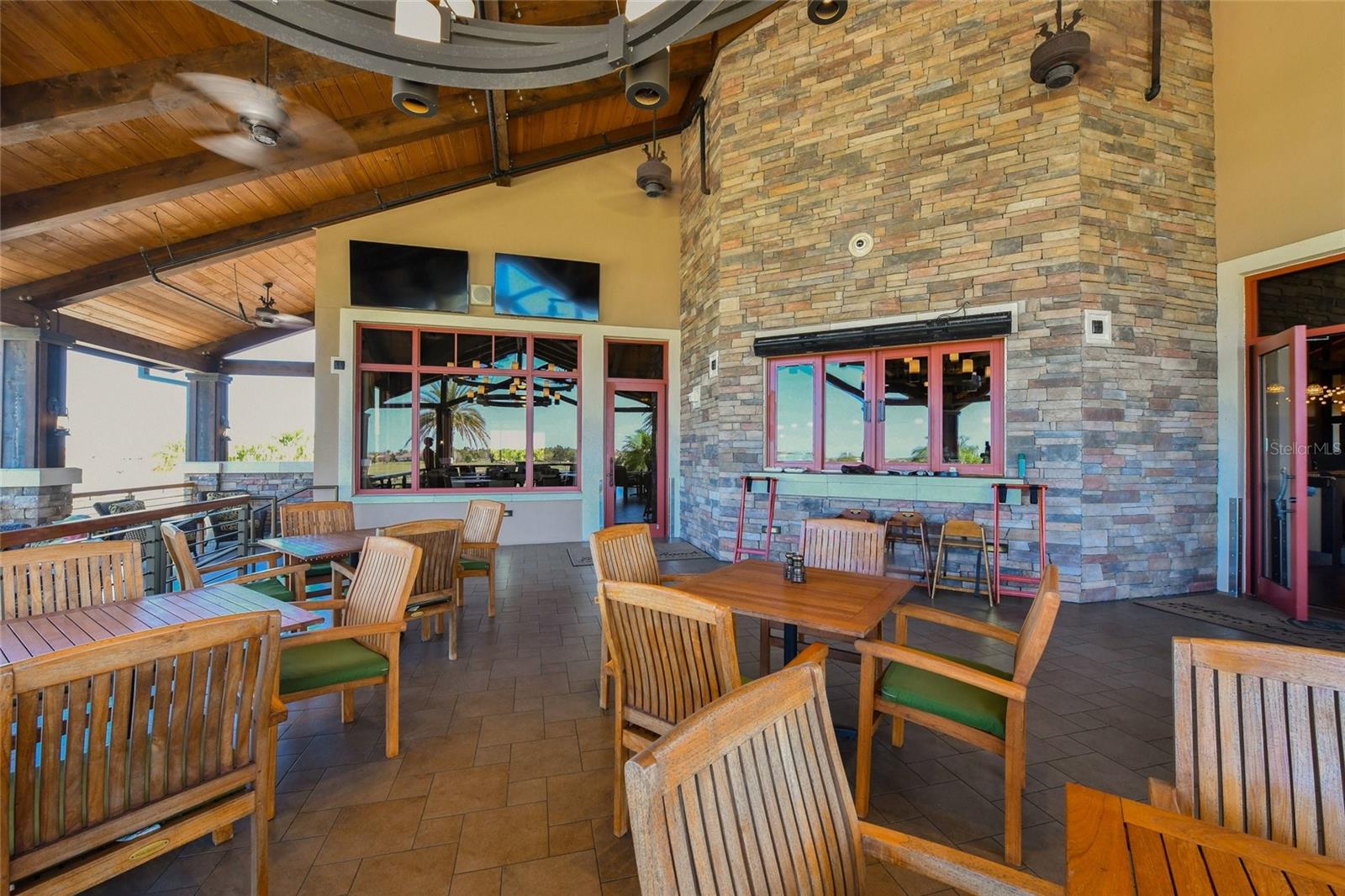 COUNTRY CLUB EAST AT LAKEWD RNCH YY1-4 - Residential