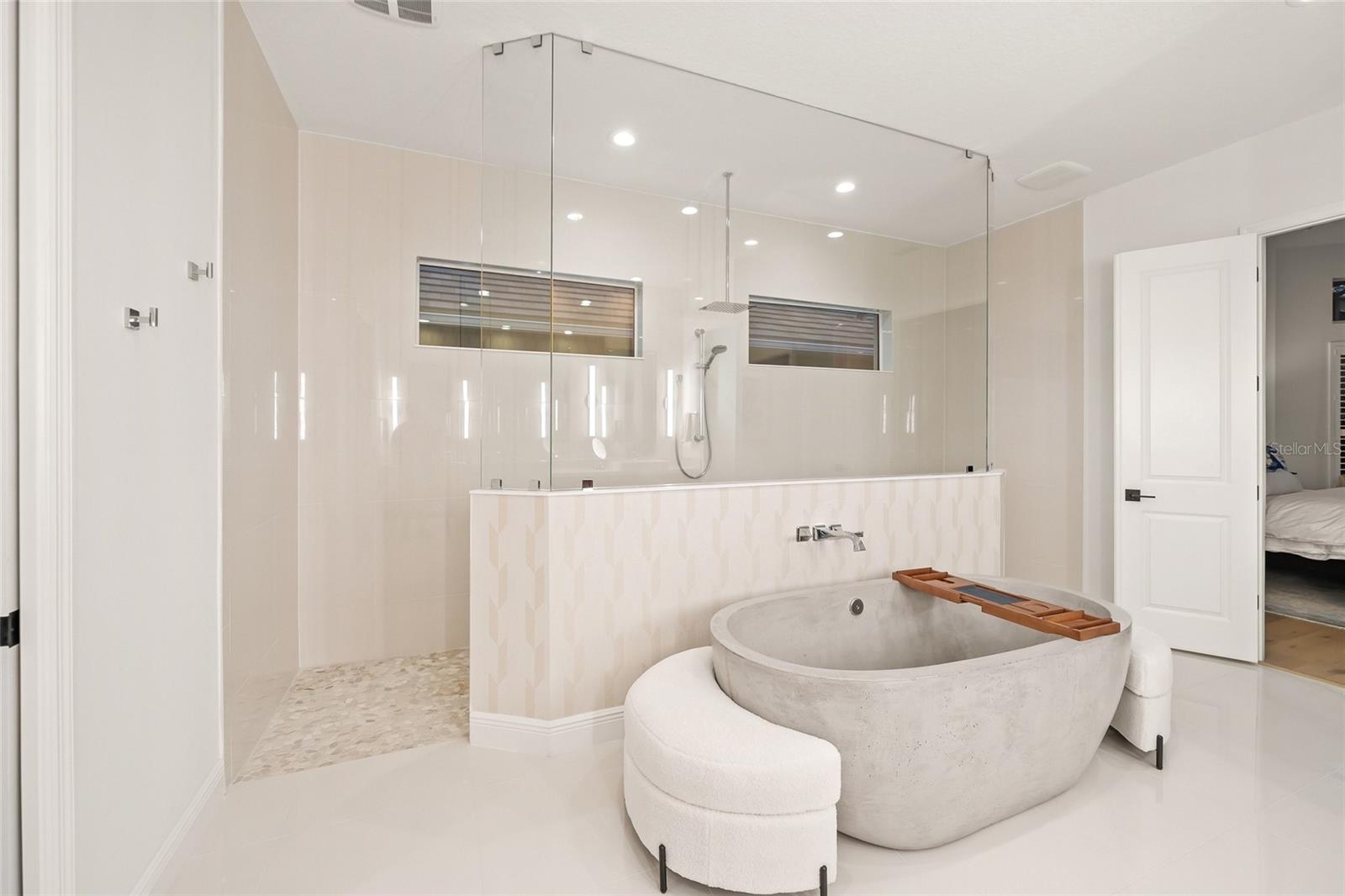 COUNTRY CLUB EAST AT LAKEWD RNCH YY1-4 - Residential