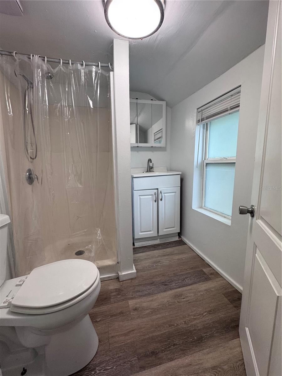 PINECREST - Residential