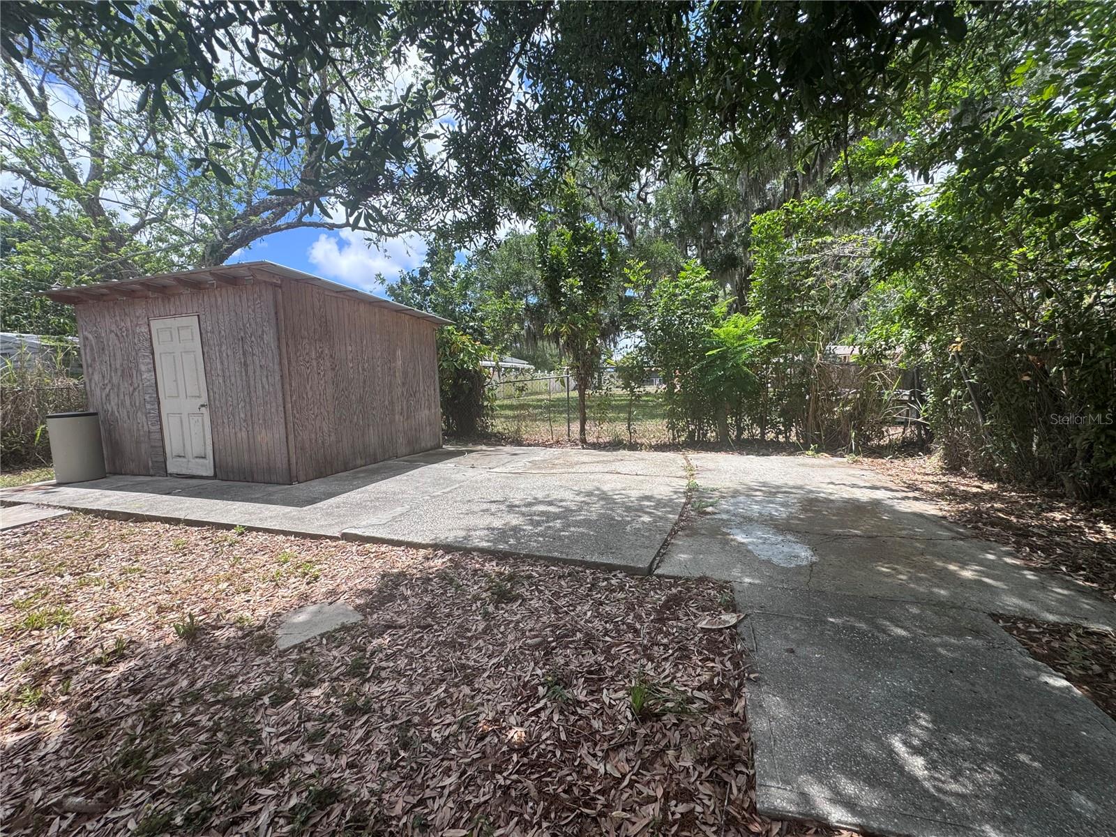 PINECREST - Residential
