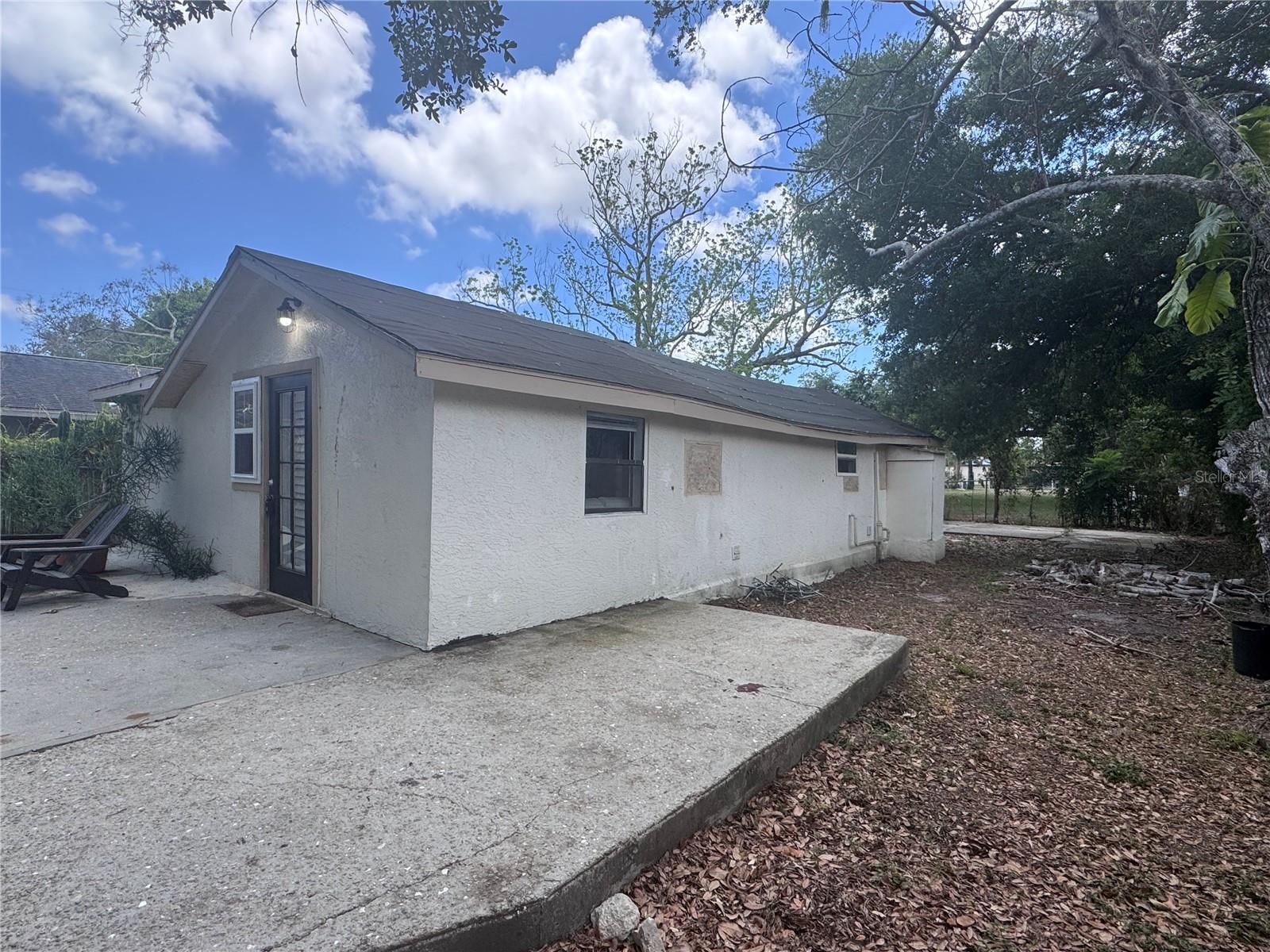 PINECREST - Residential