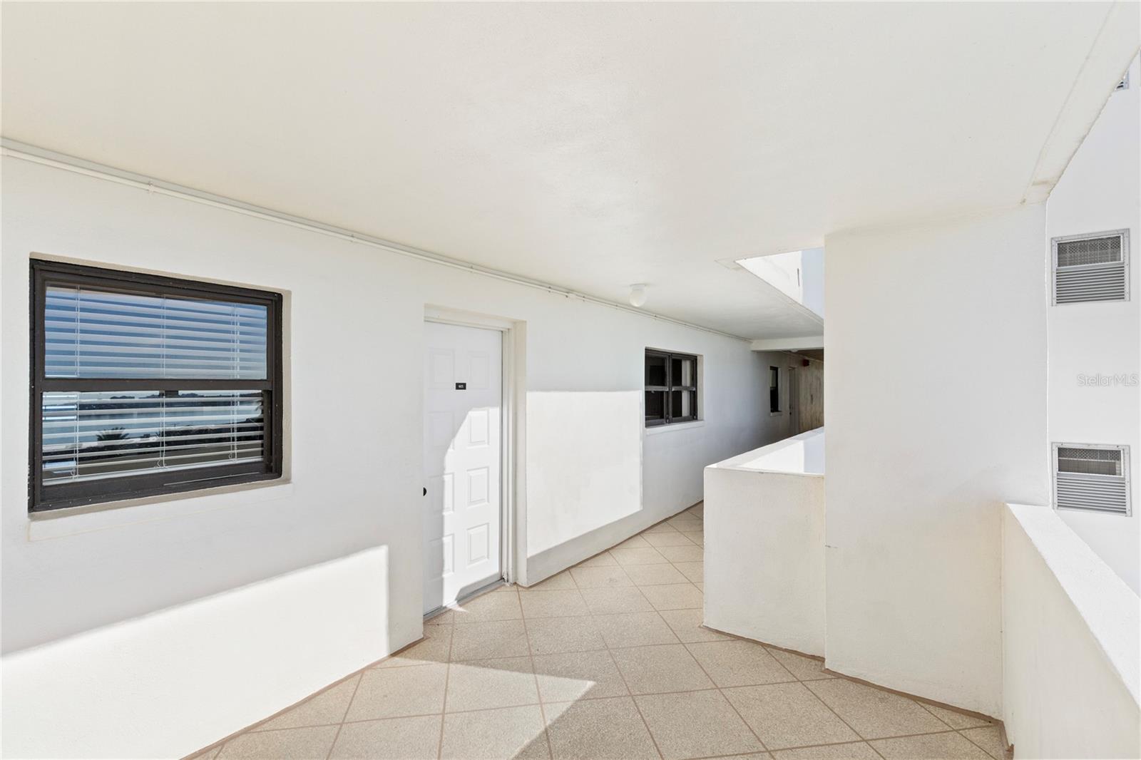 LANDMARK TOWERS - Residential Lease