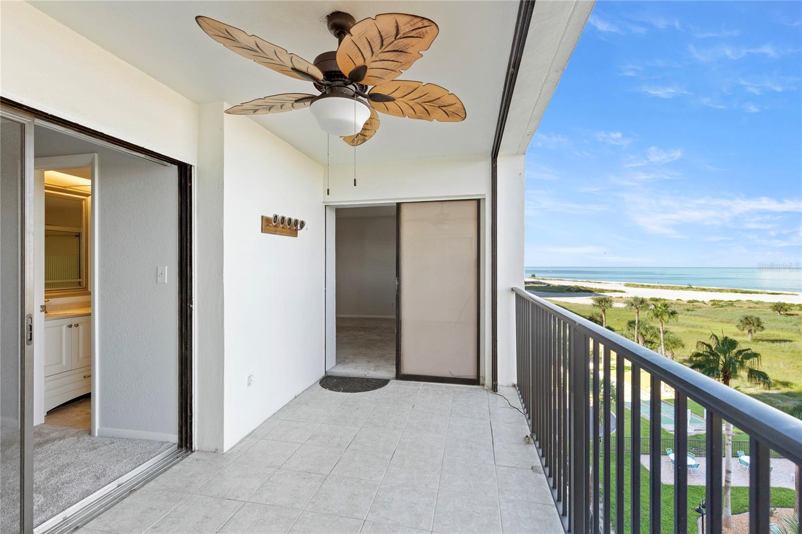 LANDMARK TOWERS - Residential Lease
