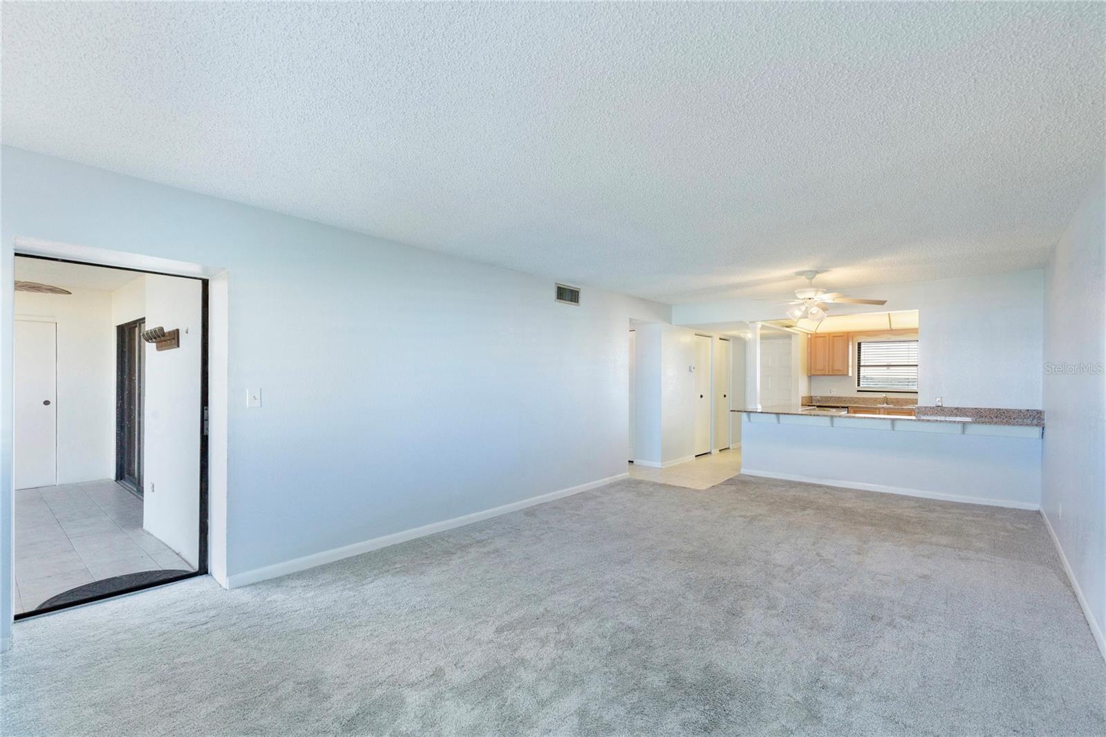 LANDMARK TOWERS - Residential Lease