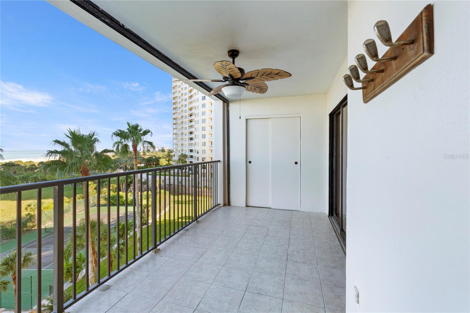 LANDMARK TOWERS - Residential Lease