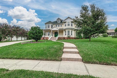 A home in LAKELAND