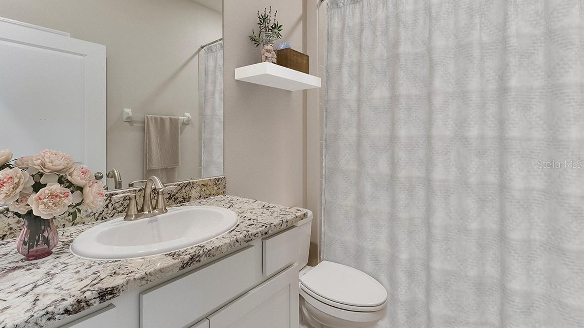 STAR FARMS AT LAKEWOOD RANCH - Residential