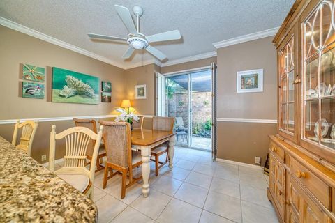 A home in BELLEAIR