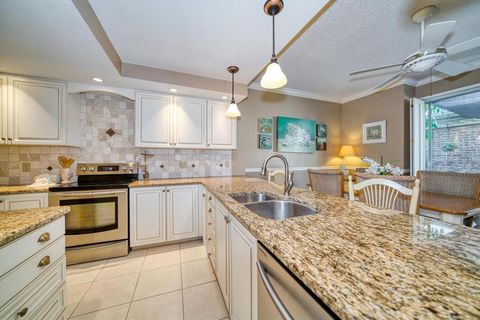 A home in BELLEAIR