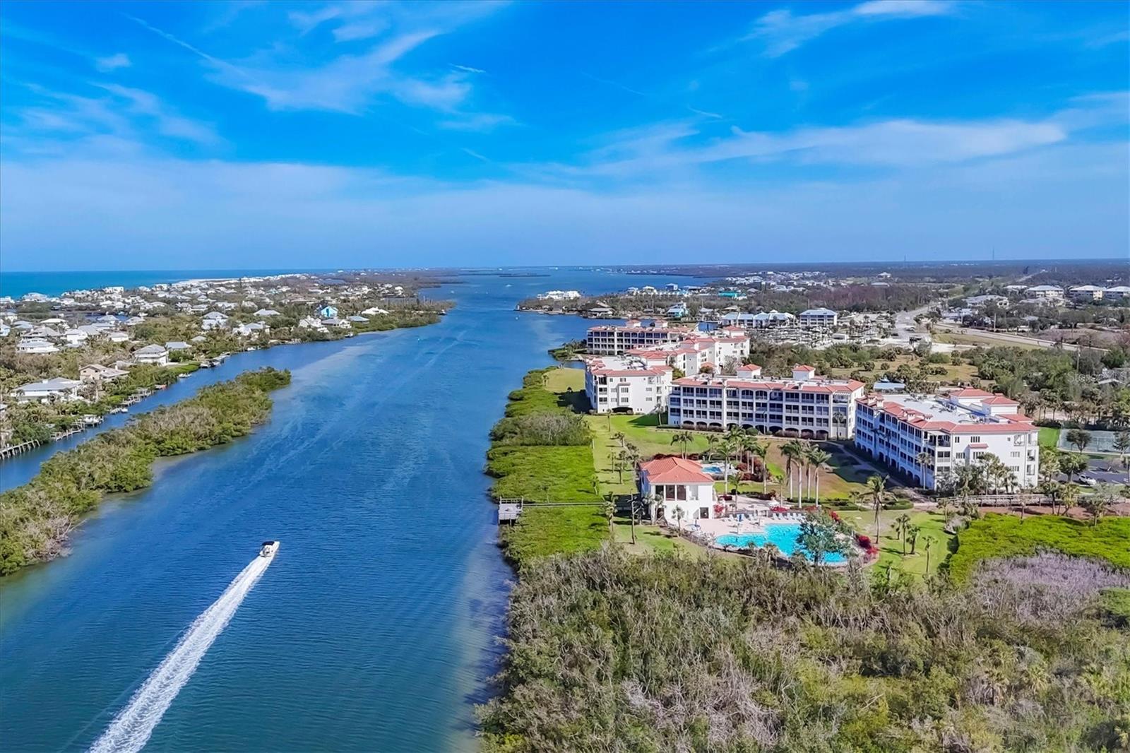 HACIENDA DEL MAR - Residential
