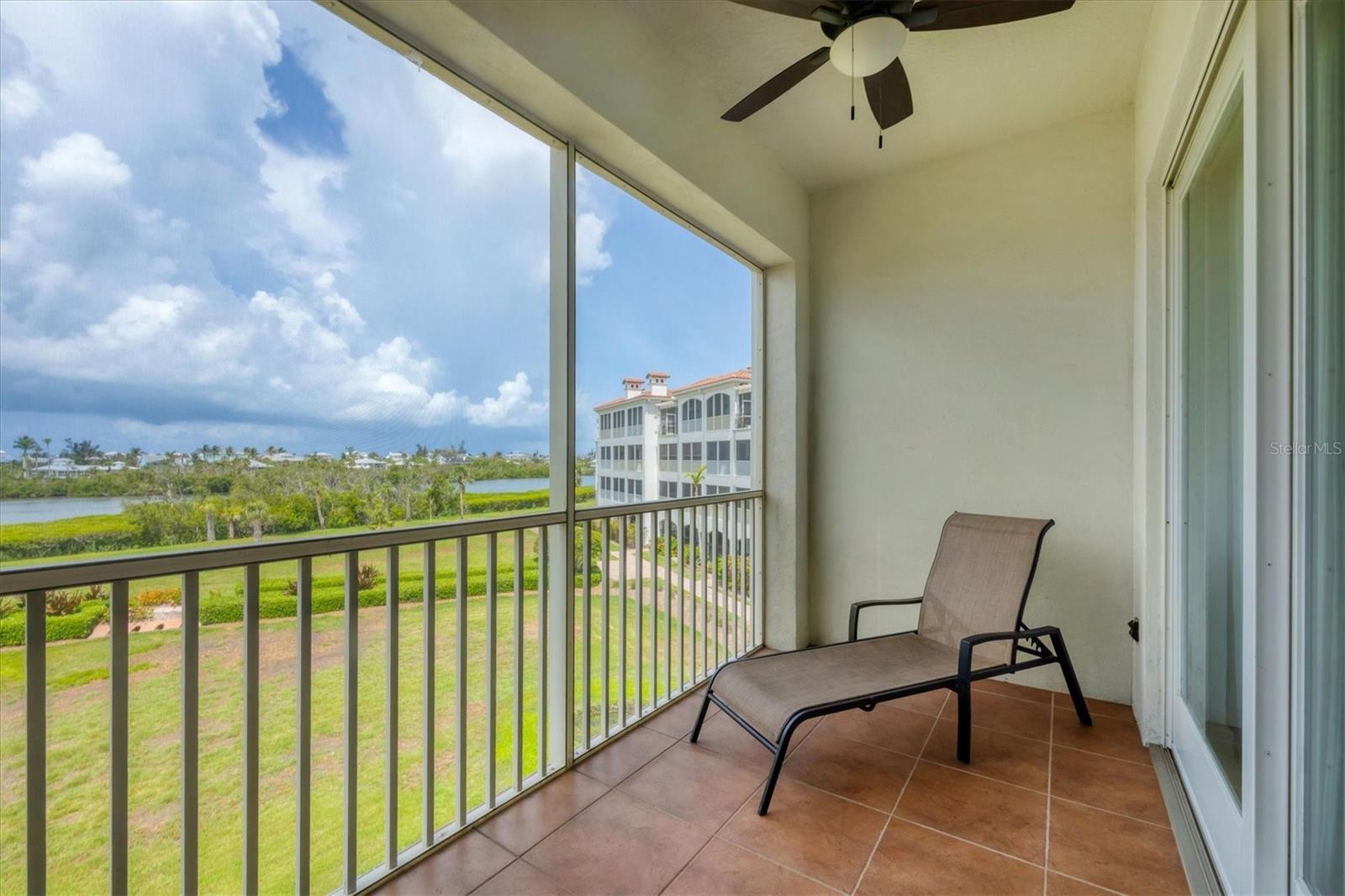 HACIENDA DEL MAR - Residential