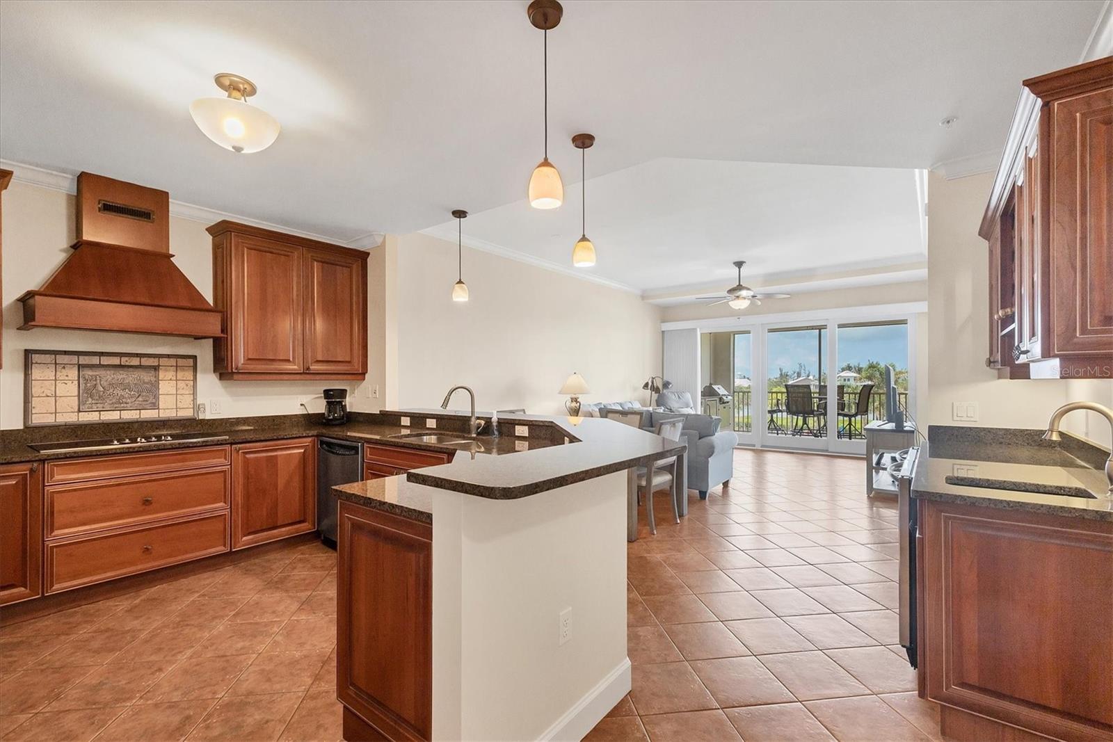 HACIENDA DEL MAR - Residential